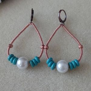 Pearl and Howlite earrings